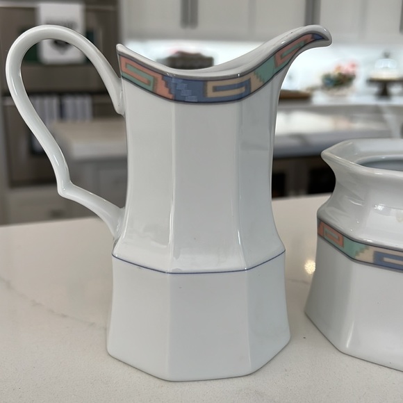 Vintage Christopher Stuart Southwest
Design Creamer & Sugar - Picture 3 of 7